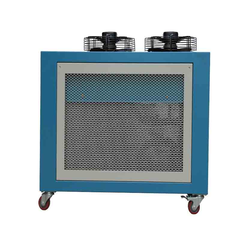 冷水機